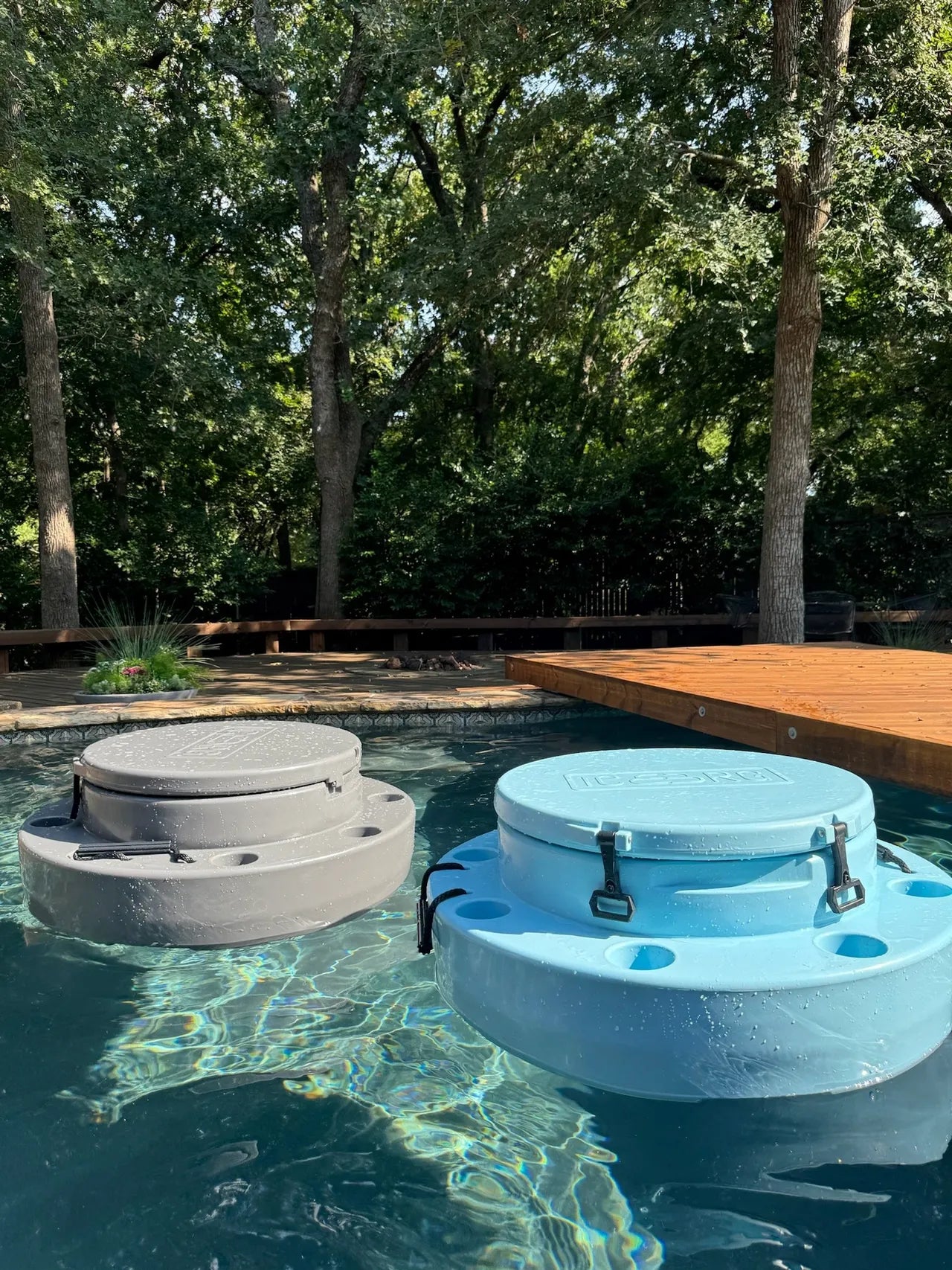 Best Floating Cooler Designs for Pool Parties – ICEBRG